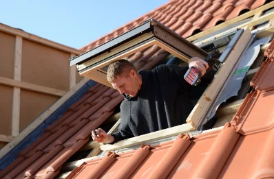 Pose de fenêtres de toit Velux à Ardoix